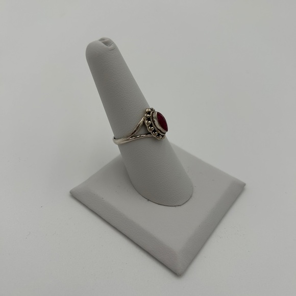 Ruby Ring - Picture 2 of 8